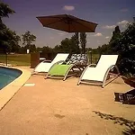 Hotel Les Rives Du Plantié Le Temple-sur-Lot