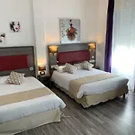 Les Rives Du Plantié Hotel