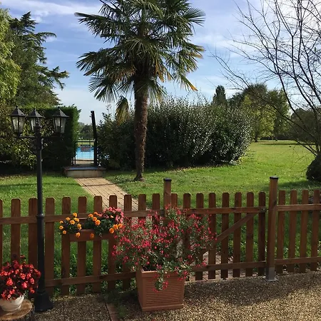 Les Rives Du Plantie 4* Le Temple-sur-Lot