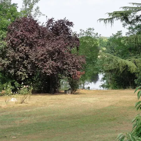 Otel Les Rives Du Plantie 4*