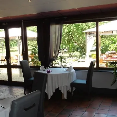 Hotel Les Rives Du Plantie