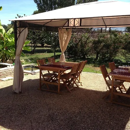 Les Rives Du Plantie Hotel 4*