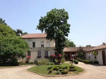 Hotel Les Rives Du Plantie 4*