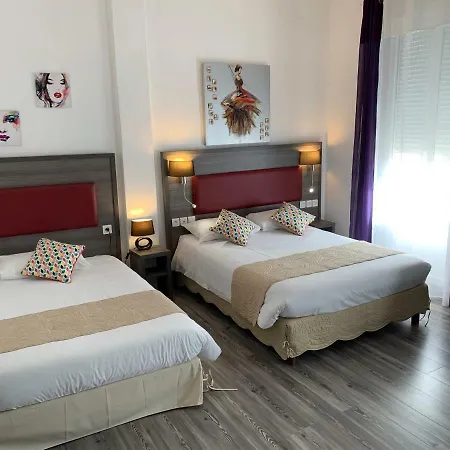 Les Rives Du Plantie Hotel